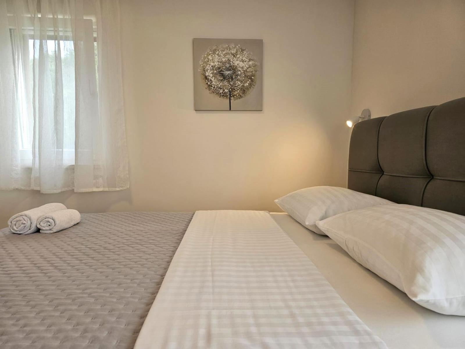 Apartments Miamare 2 Primošten Екстериор снимка