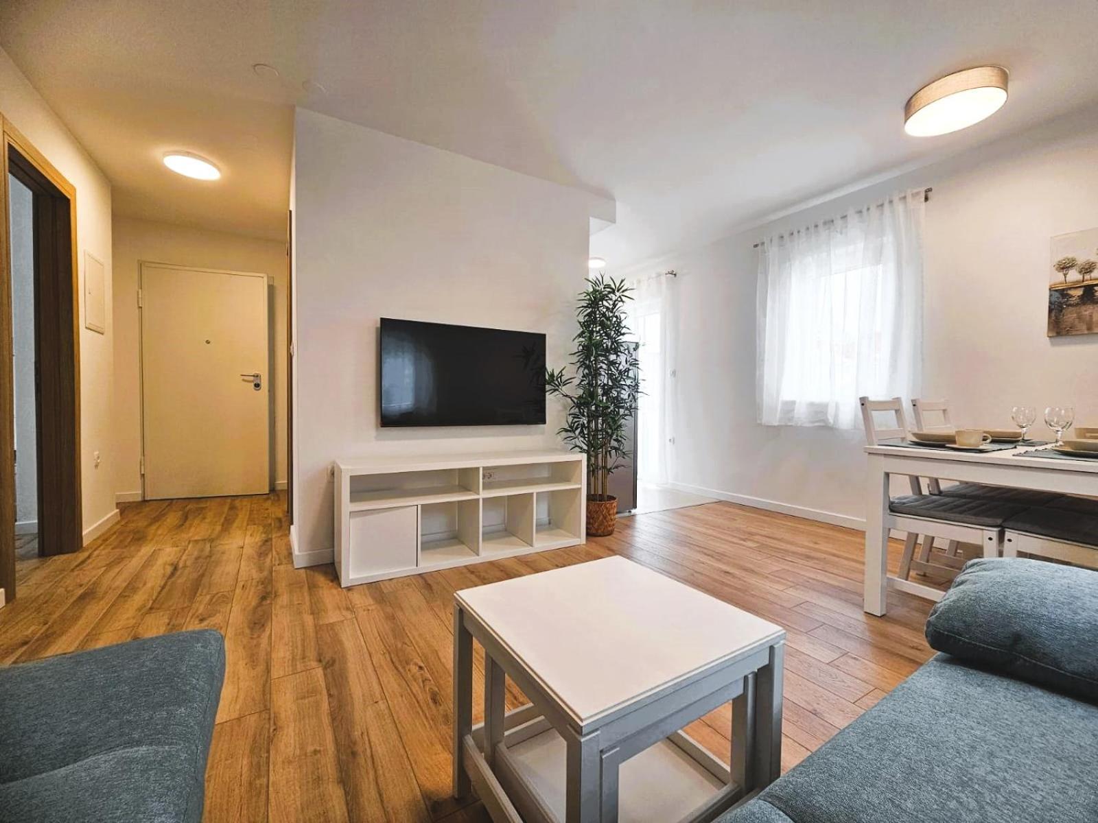 Apartments Miamare 2 Primošten Екстериор снимка
