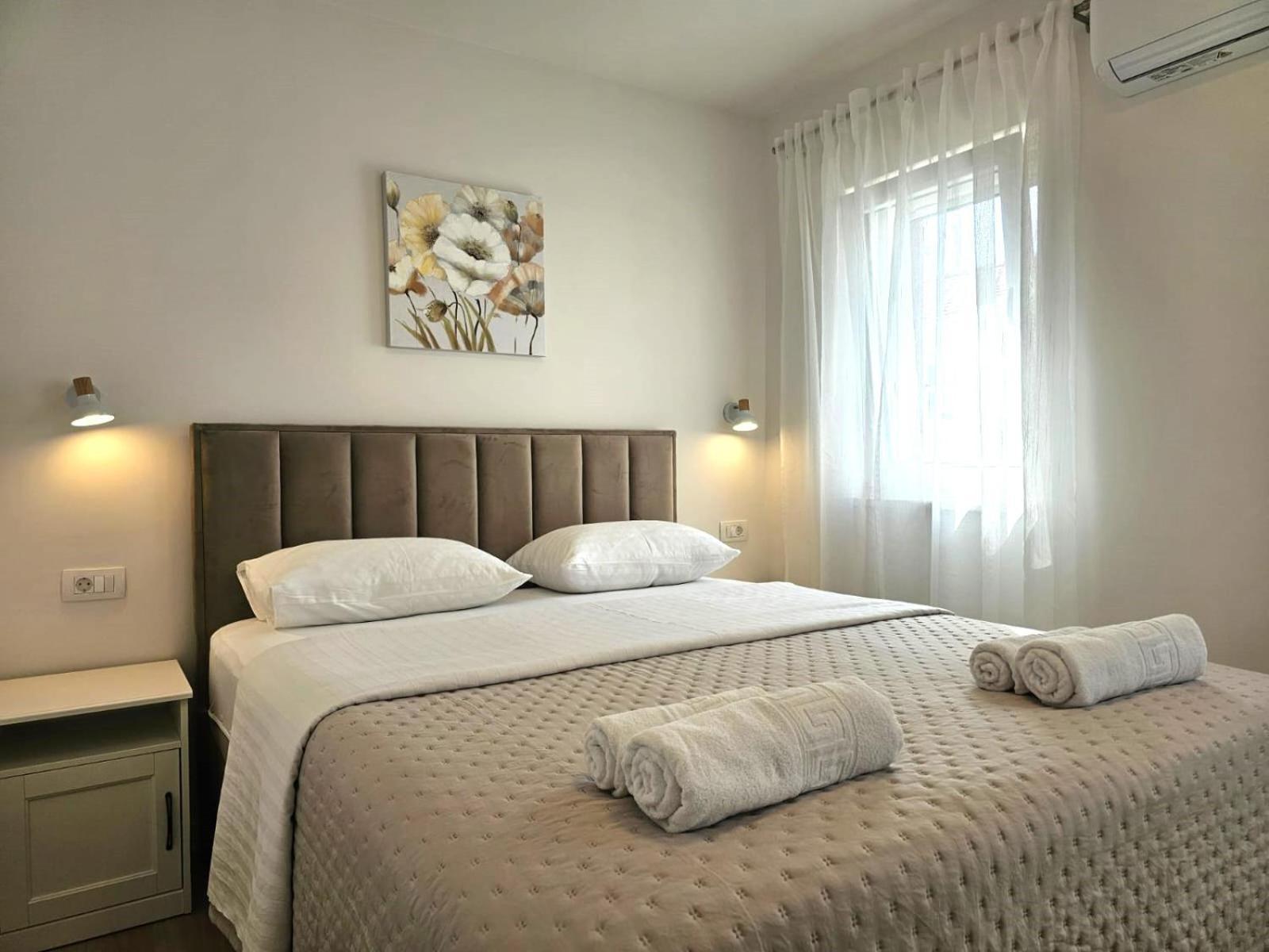 Apartments Miamare 2 Primošten Екстериор снимка